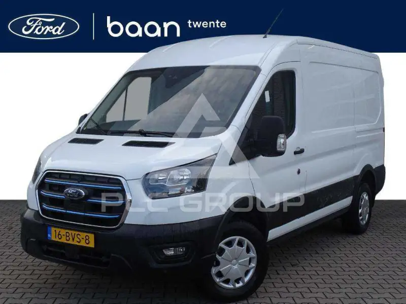 2023 Ford E-Series