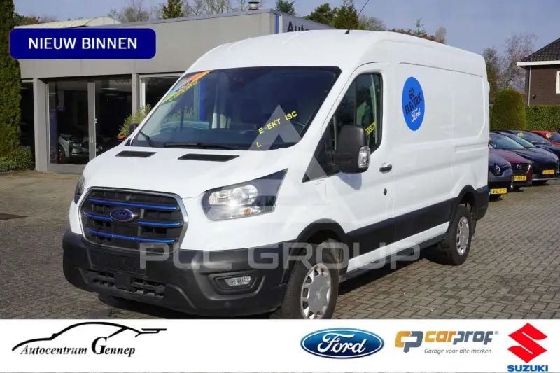 2023 Ford E-Series