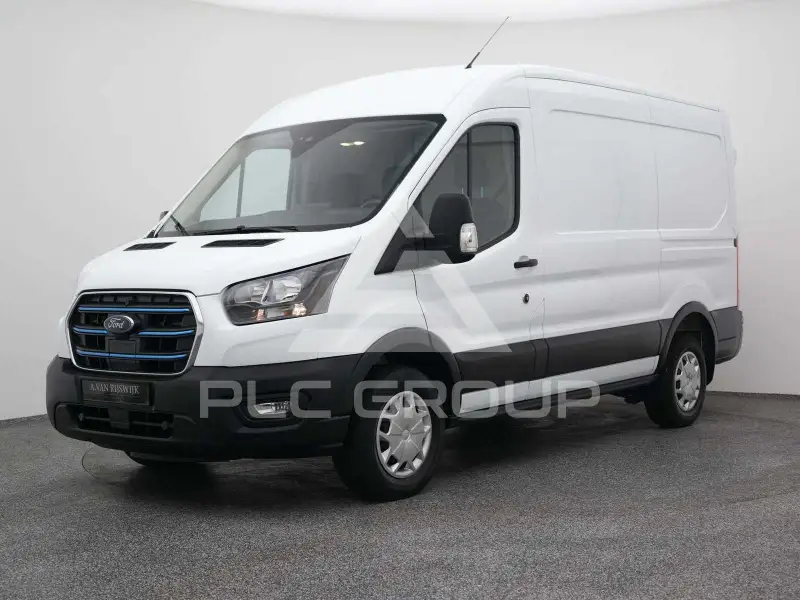 2023 Ford E-Series