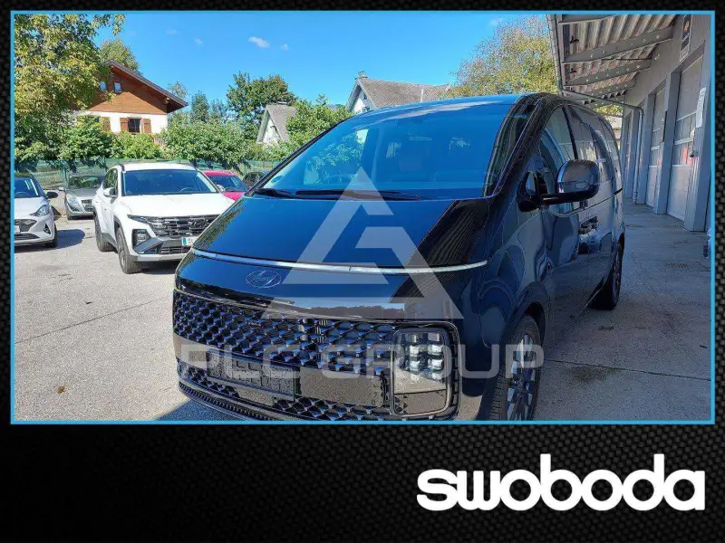 2023 Hyundai Staria
