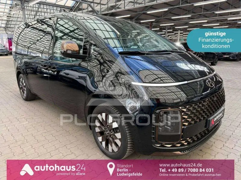 2023 Hyundai Staria
