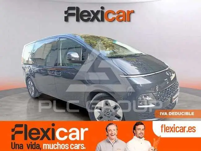 2023 Hyundai Staria
