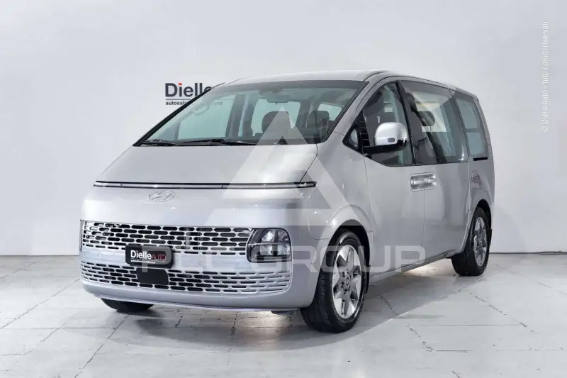 2023 Hyundai Staria
