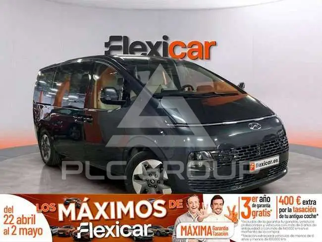 2023 Hyundai Staria