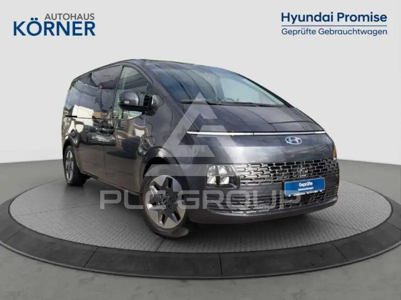 2023 Hyundai Staria