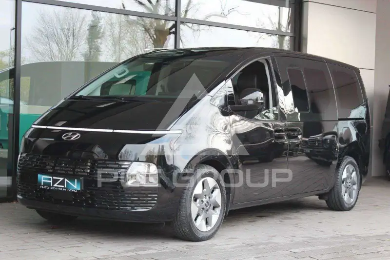 2023 Hyundai Staria