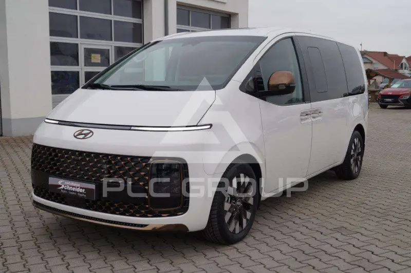 2023 Hyundai Staria