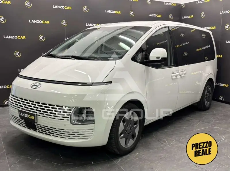 2023 Hyundai Staria