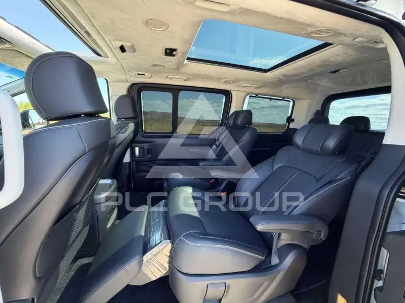 2023 Hyundai Staria