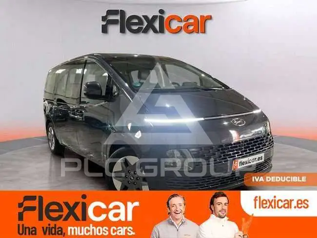 2023 Hyundai Staria