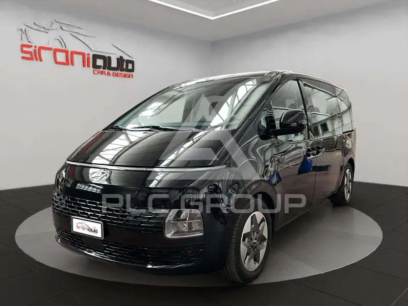 2023 Hyundai Staria