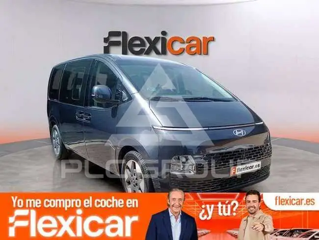 2023 Hyundai Staria