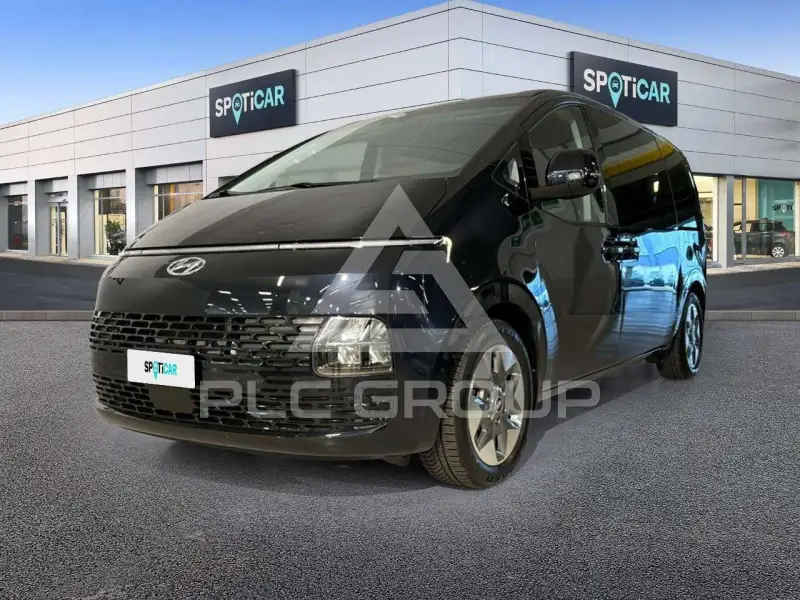 2023 Hyundai Staria