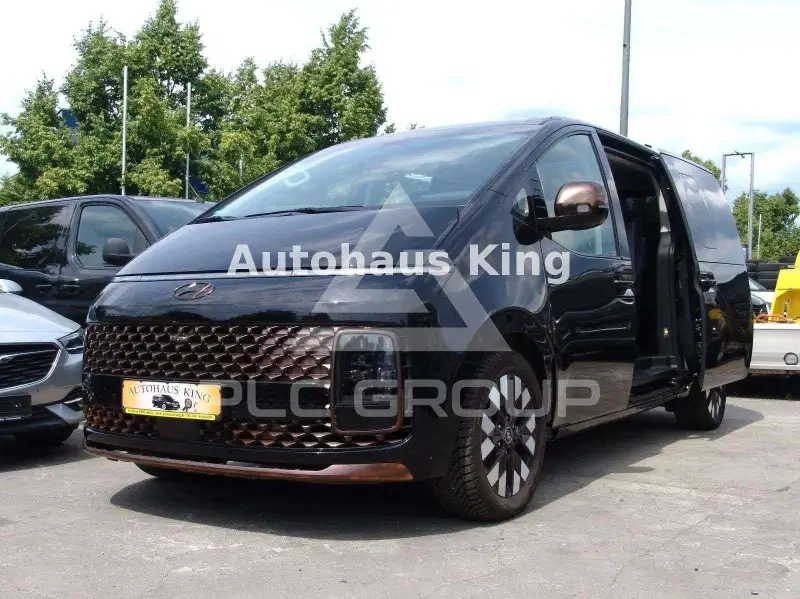 2023 Hyundai Staria