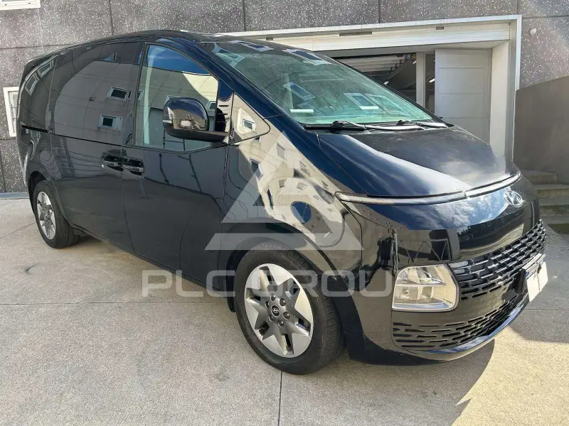 2023 Hyundai Staria