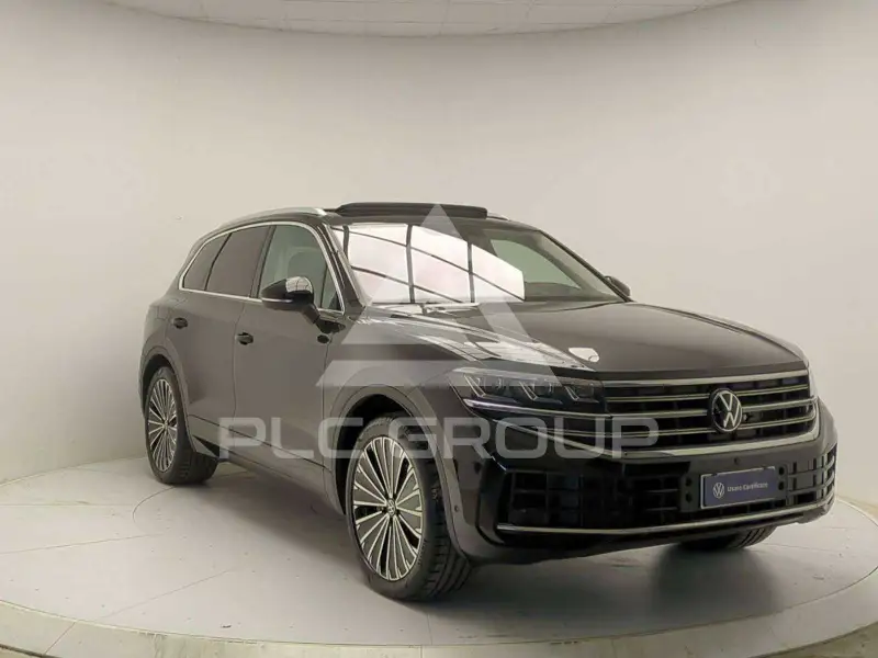 2023 Volkswagen Touareg