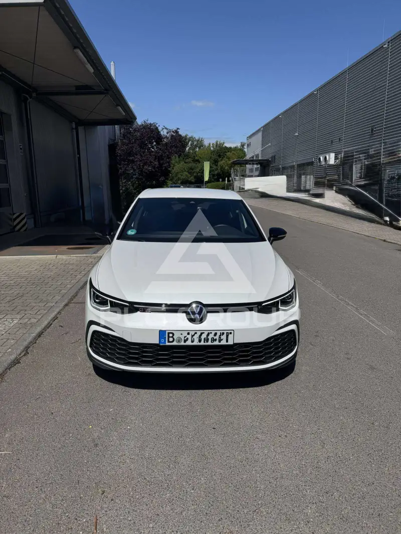 2023 Volkswagen GOLF