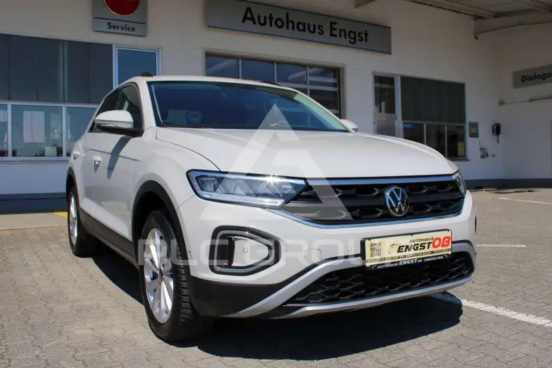 2023 Volkswagen T-Roc