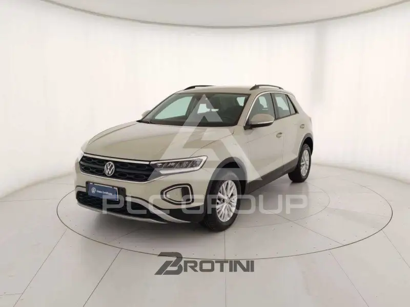 2023 Volkswagen T-Roc