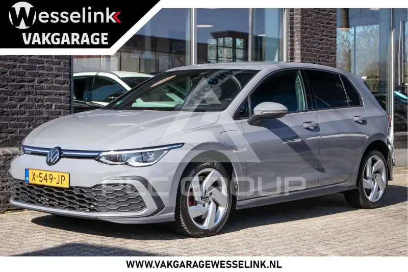 2023 Volkswagen GOLF