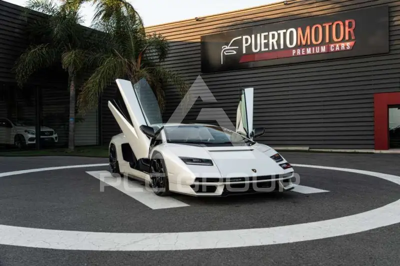 2023 Lamborghini Countach