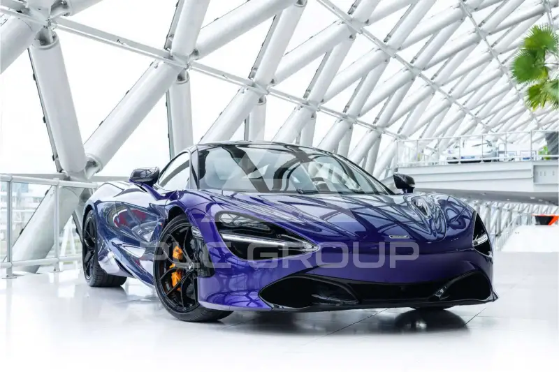 2023 McLaren 720S