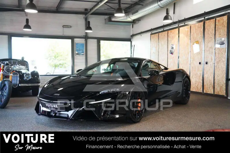 2023 McLaren ARTURA