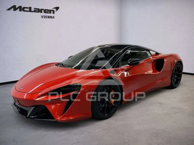 2023 McLaren ARTURA