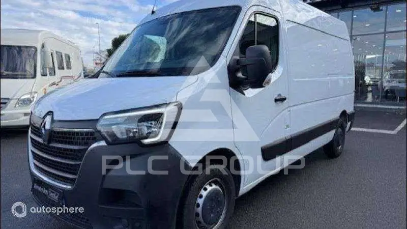 2023 Renault Master