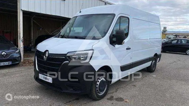 2023 Renault Master