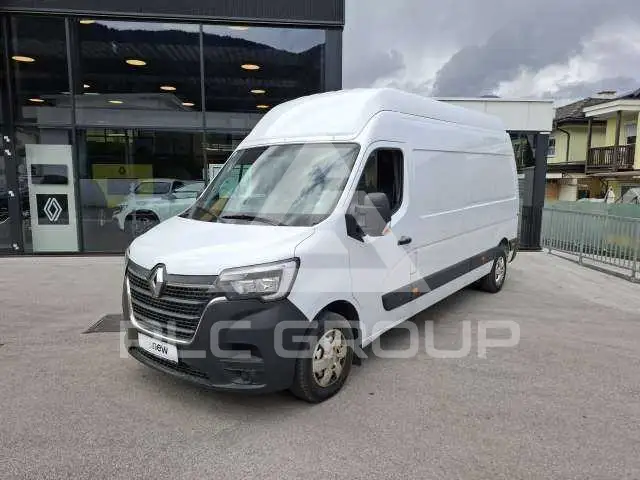 2023 Renault Master