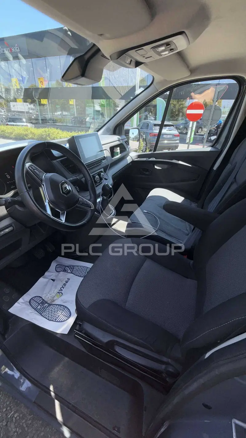 2023 Renault Trafic
