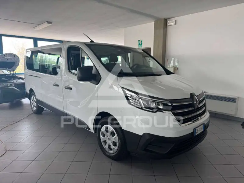 2023 Renault Trafic