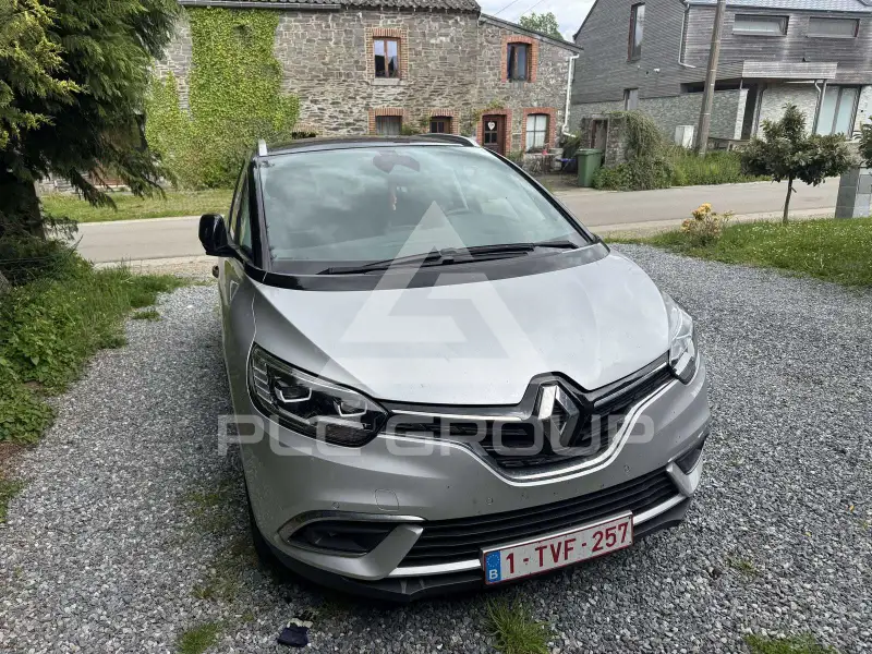 2023 Renault Grand Scenic