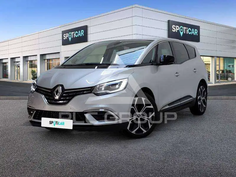 2023 Renault Grand Scenic