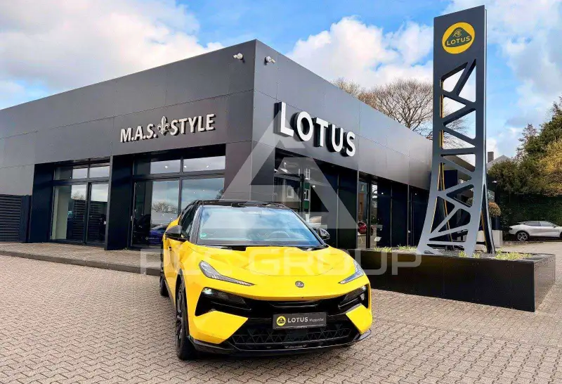 2023 Lotus Eletre