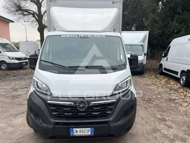 2023 Opel Movano