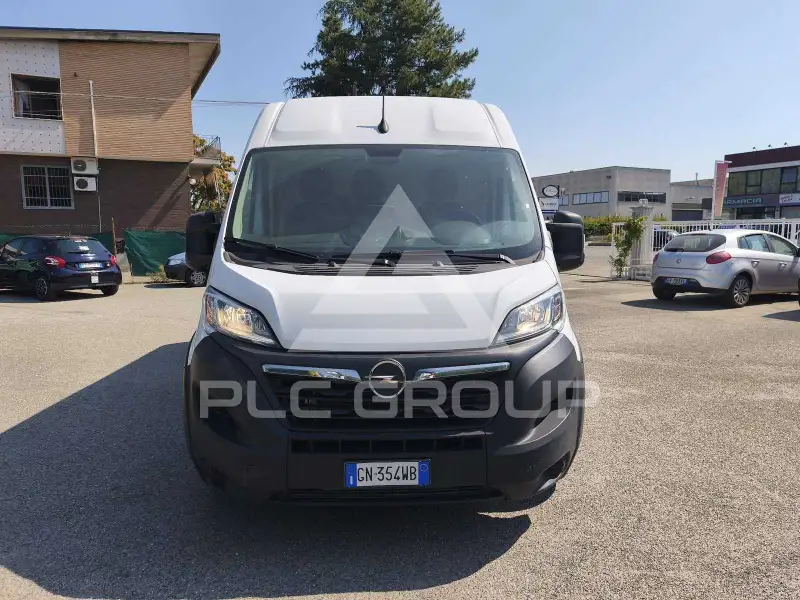 2023 Opel Movano