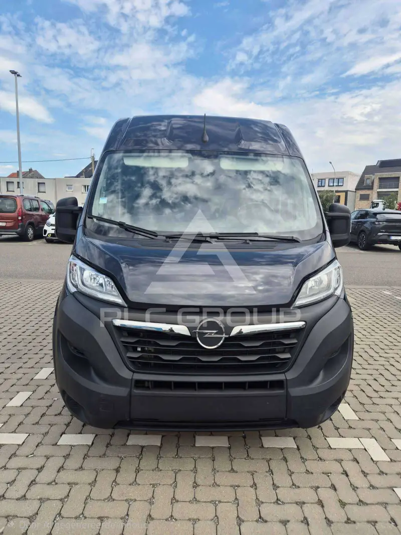 2023 Opel Movano