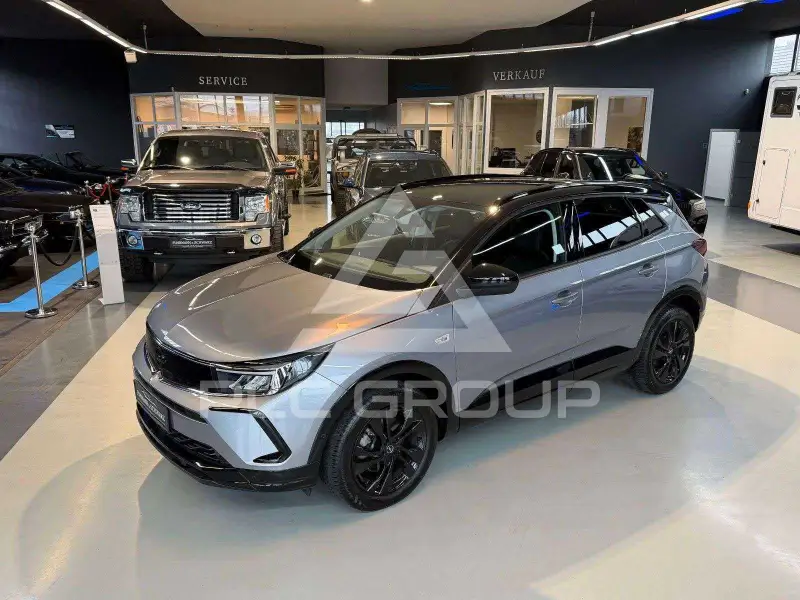 2023 Opel GrandlandX