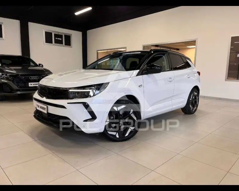 2023 Opel GrandlandX