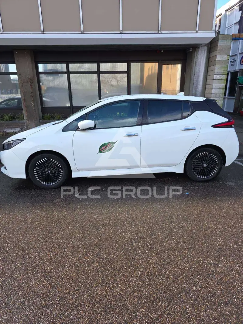 2024 Nissan LEAF