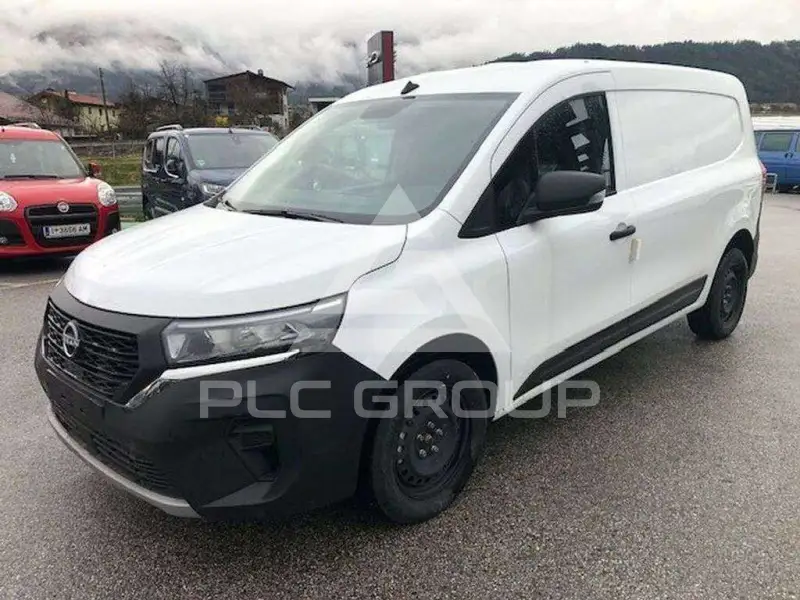 2024 Nissan TOWNSTAR