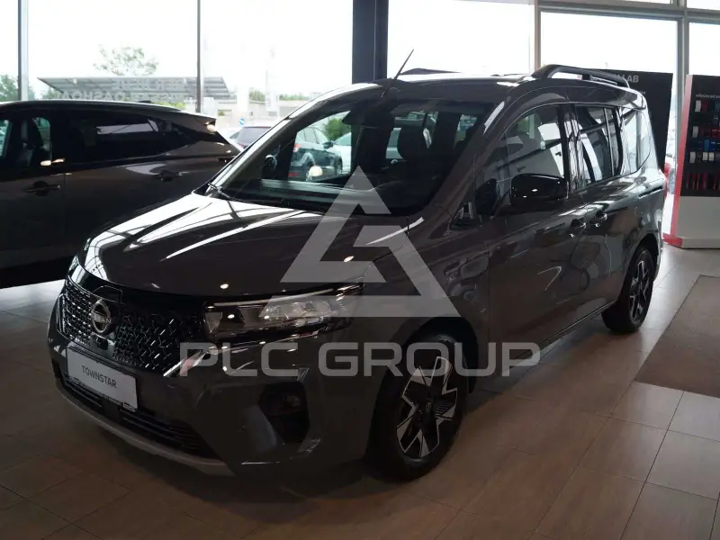 2024 Nissan TOWNSTAR