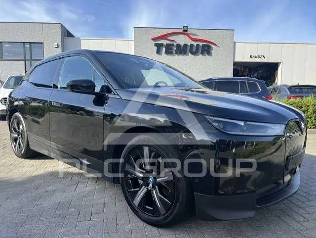 2024 BMW iX
