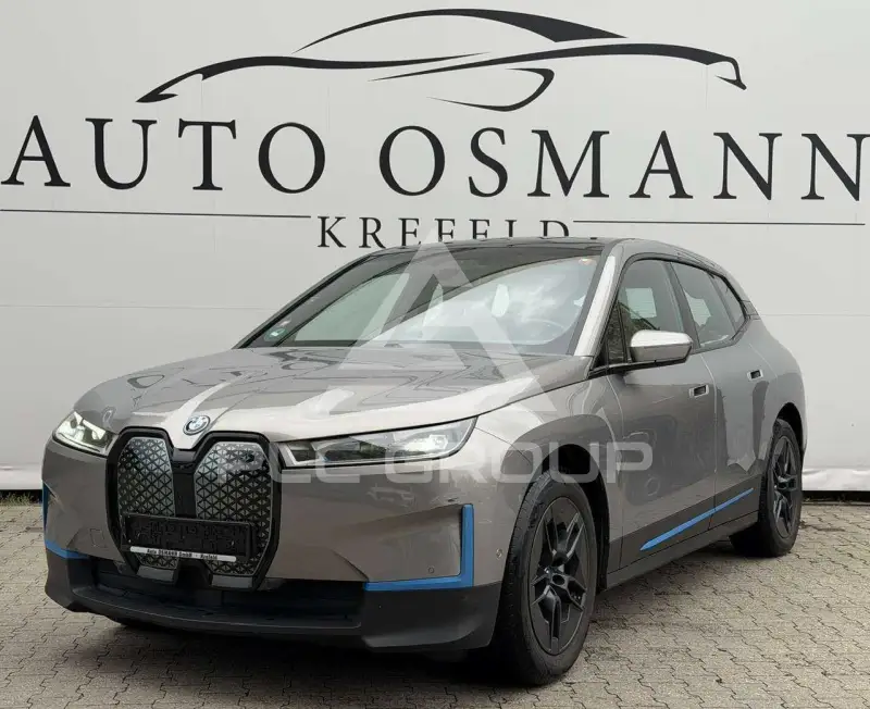 2024 BMW iX