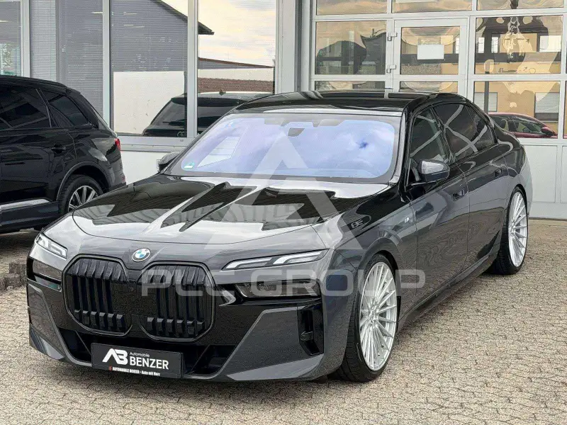 2024 BMW 740