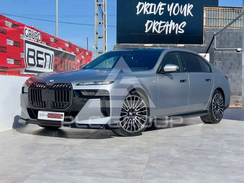 2024 BMW 740