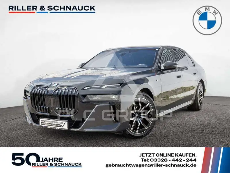 2024 BMW 740