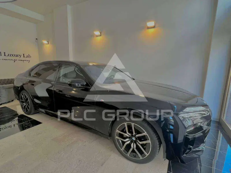 2024 BMW 740